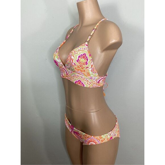 New. Seafolly floral paisley bikini set. S/M. Retails $179 - Picture 5 of 9